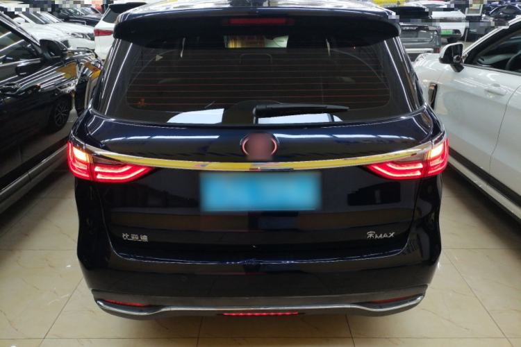 Used BYD Song MAX 2017 1.5T Automatic Smart Connect Luxury 7-Seater Rear