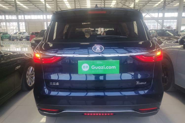 Used BYD Song MAX 2017 1.5T Automatic Smart Connect Elite 7-Seater Rear