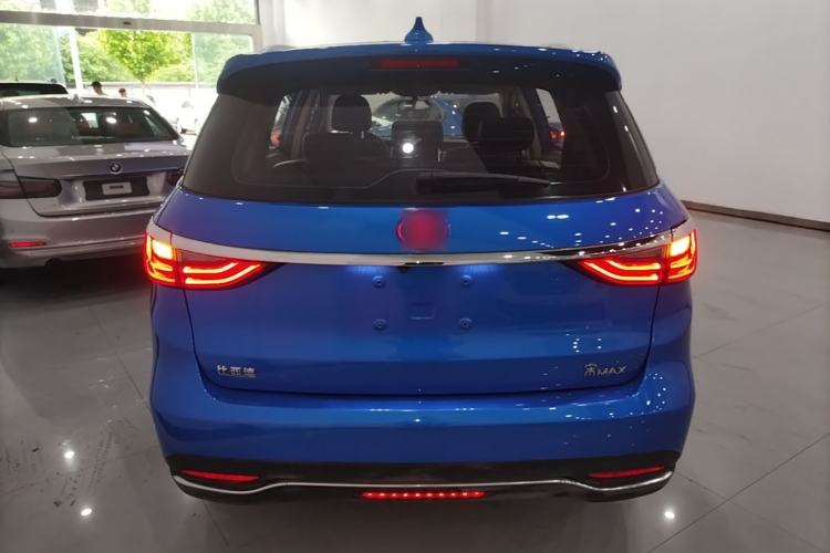 Used BYD Song MAX 2017 1.5T Automatic Smart Connect Elite 7-Seater Rear