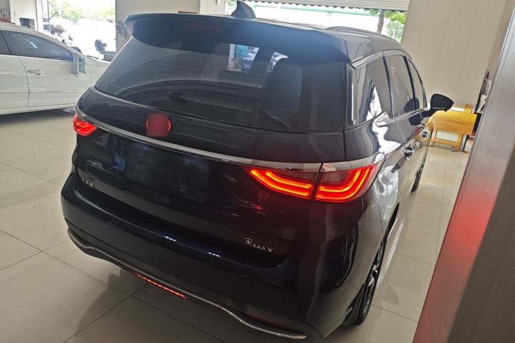 Used BYD Song MAX 2017 1.5T Automatic Smart Connect Elite 7-Seater Rear Right 45 Deg