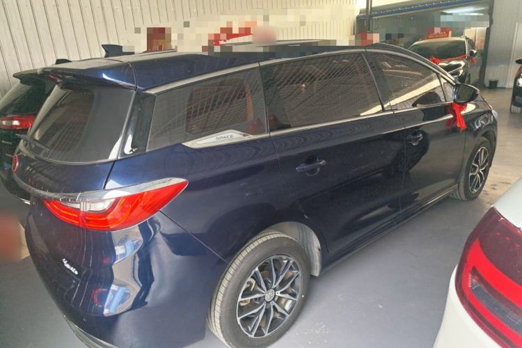 Used BYD Song MAX 2017 1.5T Manual Smart Connect Luxury 7-Seater Rear Right 45 Deg