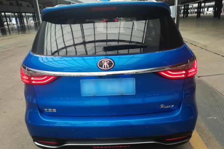 Used BYD Song MAX 2017 1.5T Automatic Smart Connect Elite 7-Seater Rear