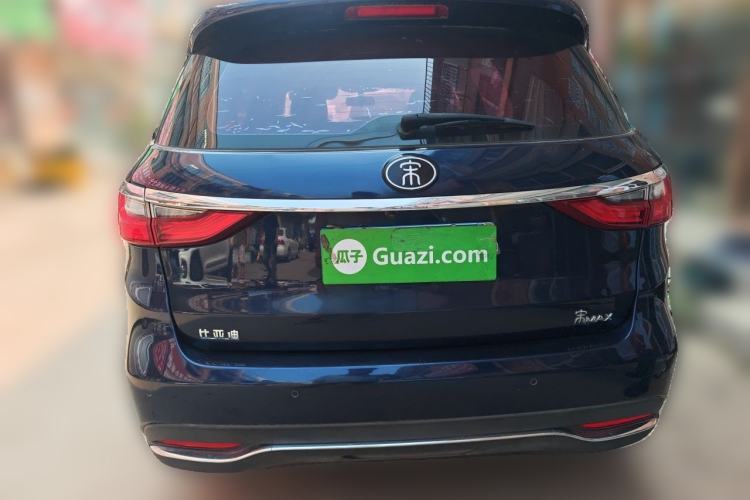 Used BYD Song MAX 2017 1.5T Automatic Smart Connect Luxury 7-Seater Rear
