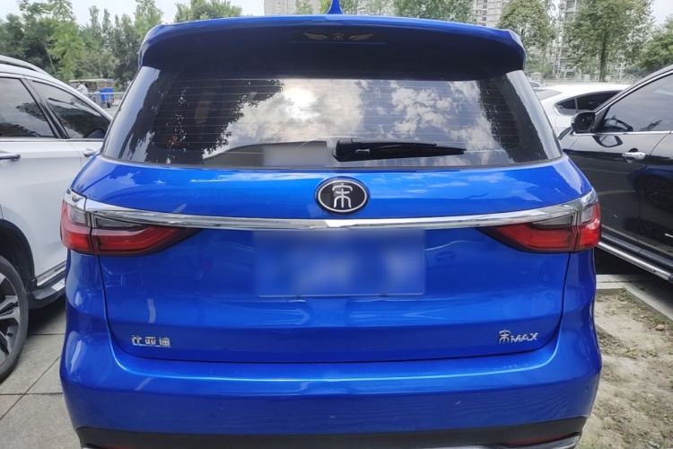 Used BYD Song MAX 2017 1.5T Automatic Smart Connect Prestige 7-Seater Rear