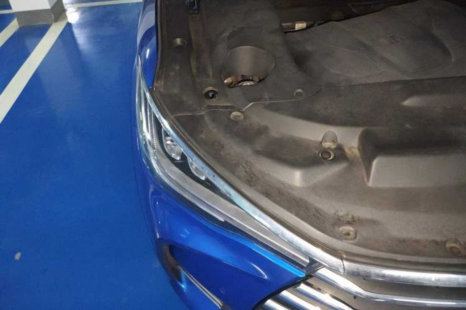 Used BYD Song MAX 2017 1.5T Automatic Smart Connect Prestige 7-Seater Right Front Headlight