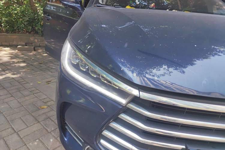 Used BYD Song MAX 2017 1.5T Automatic Smart Connect Elite 7-Seater Right Front Headlight