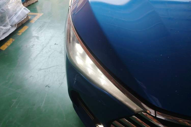 Used BYD Song MAX 2017 1.5T Automatic Smart Connect Prestige 7-Seater Right Front Headlight