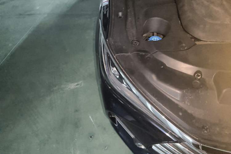 Used BYD Song MAX 2017 1.5T Automatic Smart Connect Luxury 7-Seater Right Front Headlight