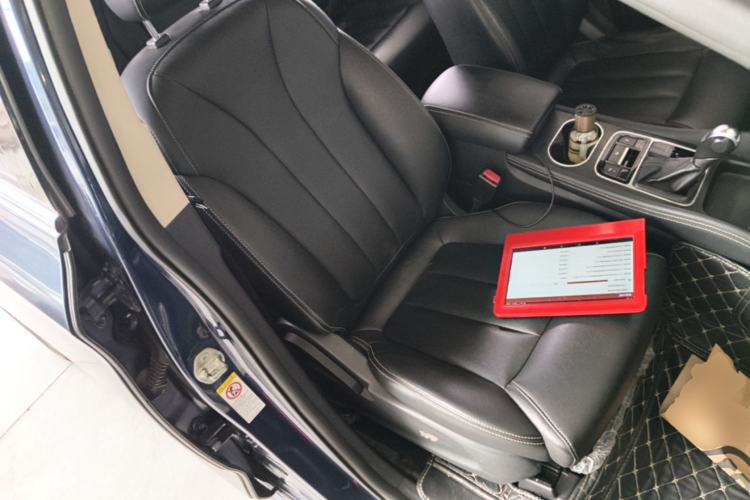 Used BYD Song MAX 2017 1.5T Automatic Smart Connect Elite 7-Seater Right Front Seat