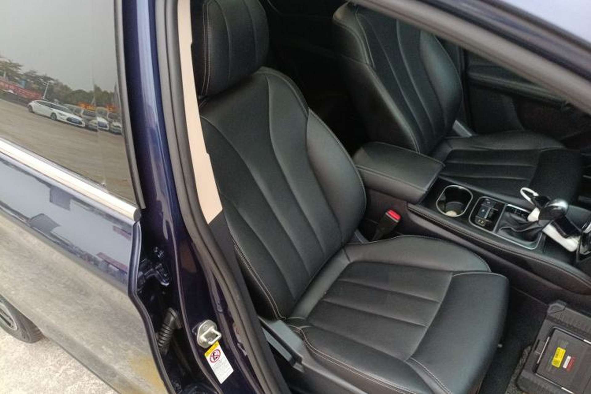 Used BYD Song MAX 2017 1.5T Automatic Smart Connect Elite 7-Seater Right Front Seat