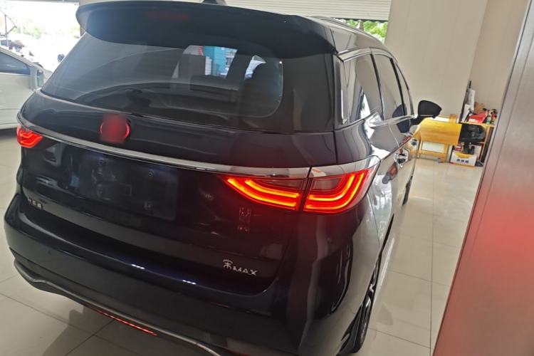 Used BYD Song MAX 2017 1.5T Automatic Smart Connect Elite 7-Seater Right Rear Taillight