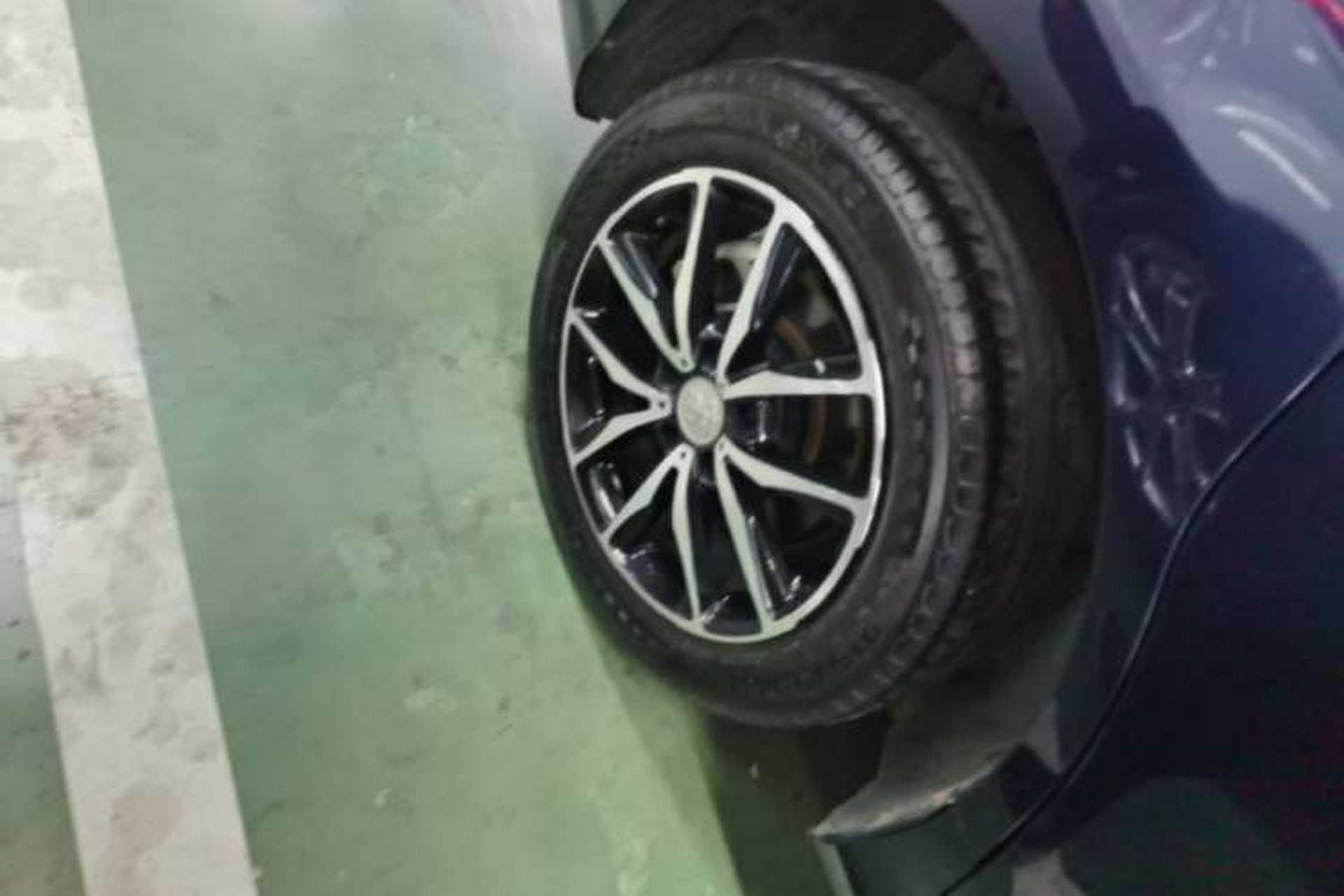 Used BYD Song MAX 2017 1.5T Automatic Smart Connect Luxury 7-Seater Right Rear Wheel Hub