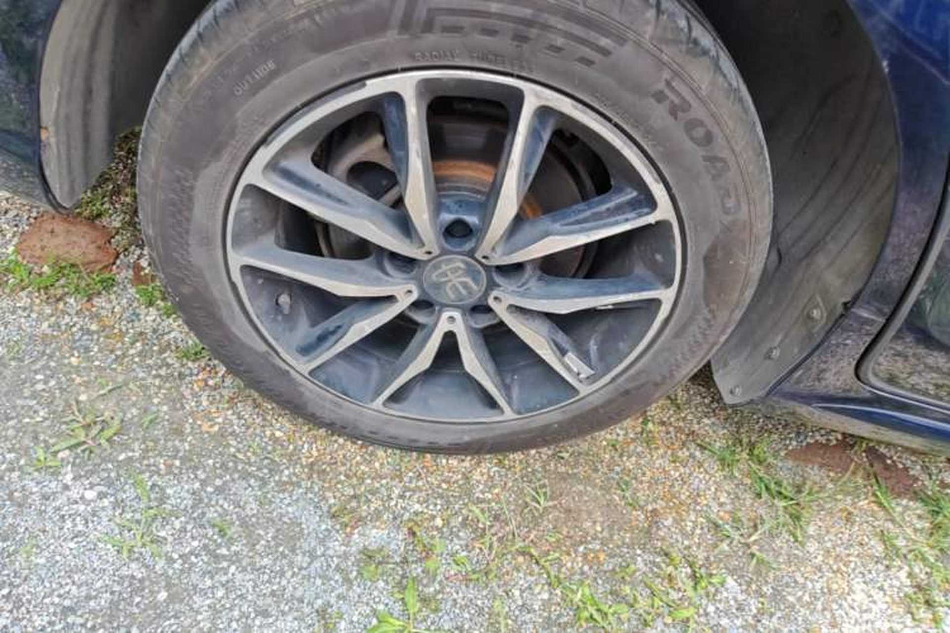 Used BYD Song MAX 2017 1.5T Automatic Smart Connect Elite 7-Seater Right Rear Wheel Hub
