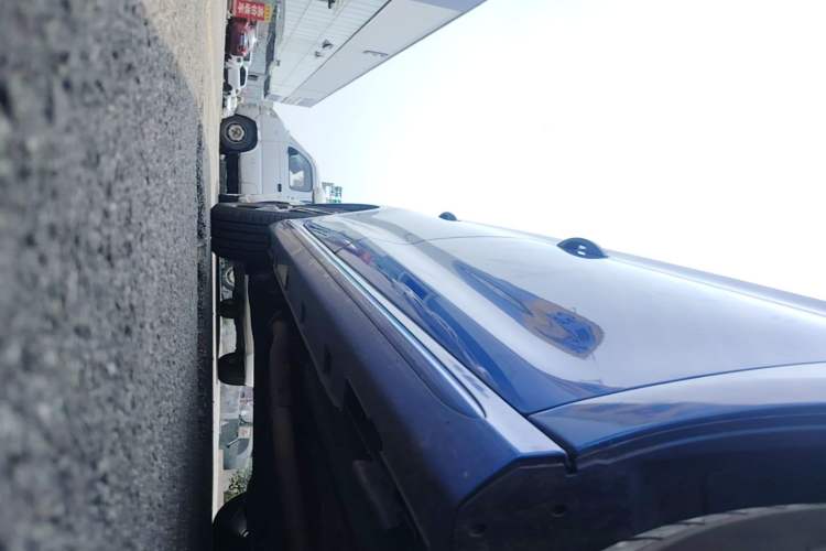 Used BYD Song MAX 2017 1.5T Automatic Smart Connect Elite 7-Seater Right Side Sill