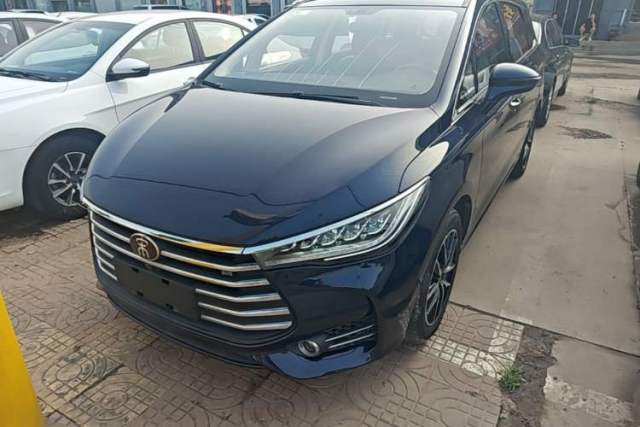Used BYD Song MAX 2017 1.5T Automatic Smart Connect Luxury 7-Seater