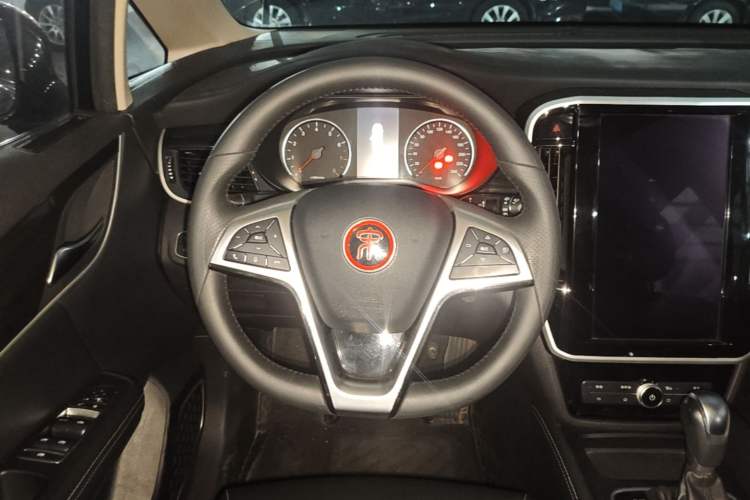 Used BYD Song MAX 2017 1.5T Automatic Smart Connect Luxury 7-Seater Steering Wheel