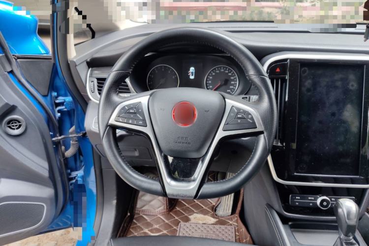 Used BYD Song MAX 2017 1.5T Automatic Smart Connect Elite 7-Seater Steering Wheel