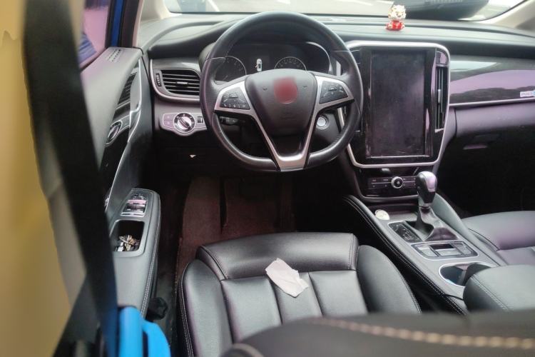 Used BYD Song MAX 2017 1.5T Automatic Smart Connect Elite 7-Seater Steering Wheel