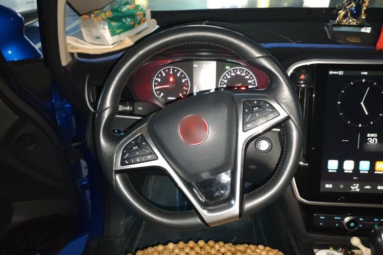 Used BYD Song MAX 2017 1.5T Automatic Smart Connect Prestige 7-Seater Steering Wheel