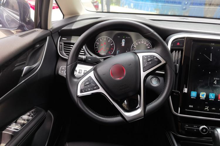 Used BYD Song MAX 2017 1.5T Automatic Smart Connect Luxury 7-Seater Steering Wheel