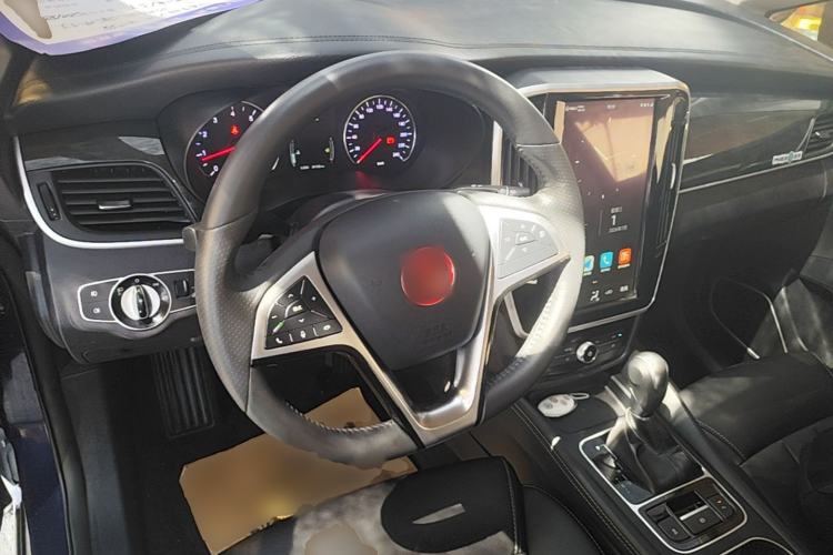 Used BYD Song MAX 2017 1.5T Automatic Smart Connect Elite 7-Seater Steering Wheel