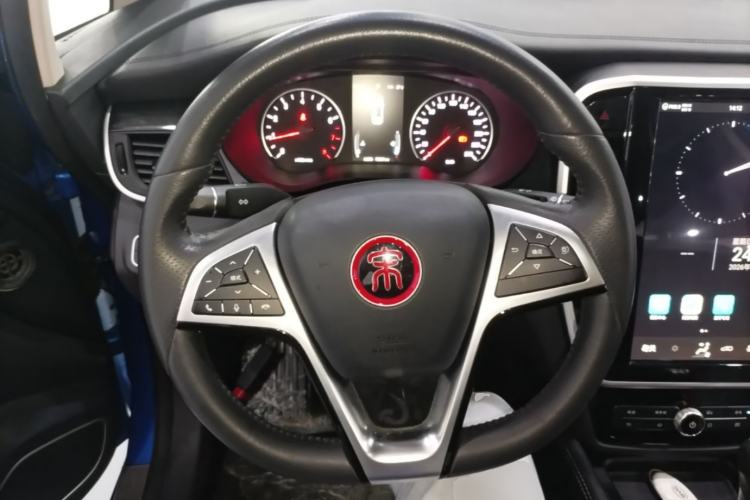 Used BYD Song MAX 2017 1.5T Automatic Smart Connect Elite 7-Seater Steering Wheel