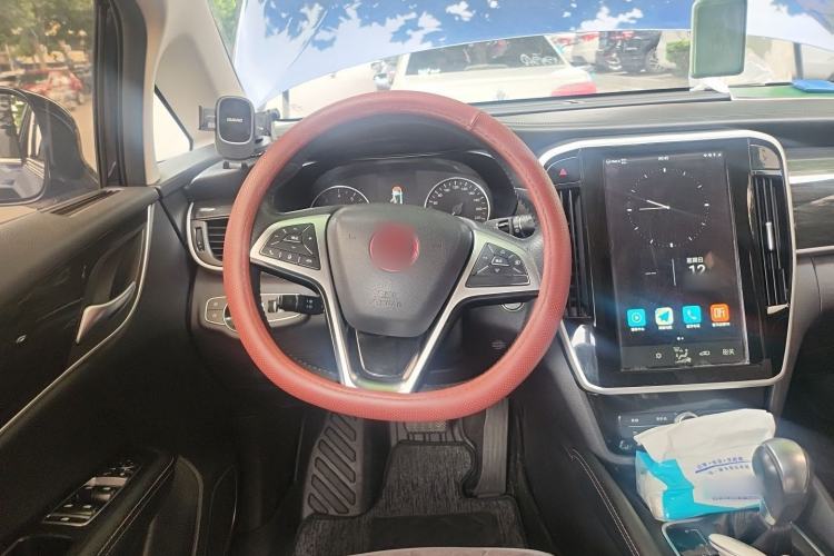 Used BYD Song MAX 2017 1.5T Automatic Smart Connect Elite 7-Seater Steering Wheel