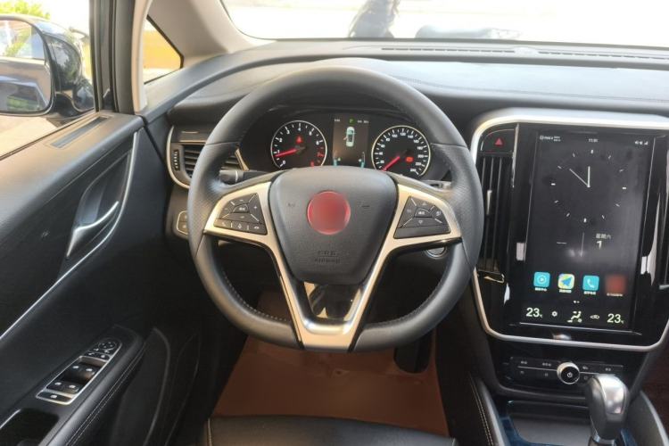 Used BYD Song MAX 2017 1.5T Automatic Smart Connect Elite 7-Seater Steering Wheel