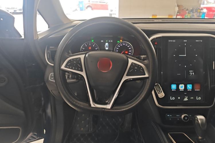 Used BYD Song MAX 2017 1.5T Automatic Smart Connect Elite 7-Seater Steering Wheel