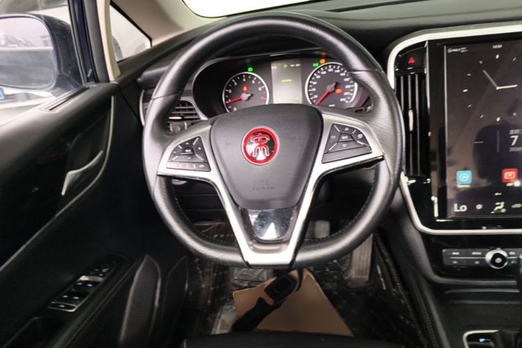 Used BYD Song MAX 2017 1.5T Automatic Smart Connect Elite 7-Seater Steering Wheel