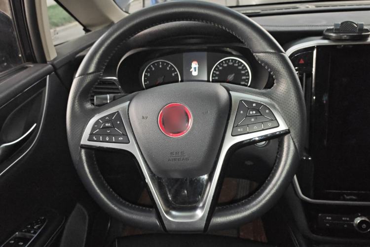 Used BYD Song MAX 2017 1.5T Automatic Smart Connect Prestige 7-Seater Steering Wheel