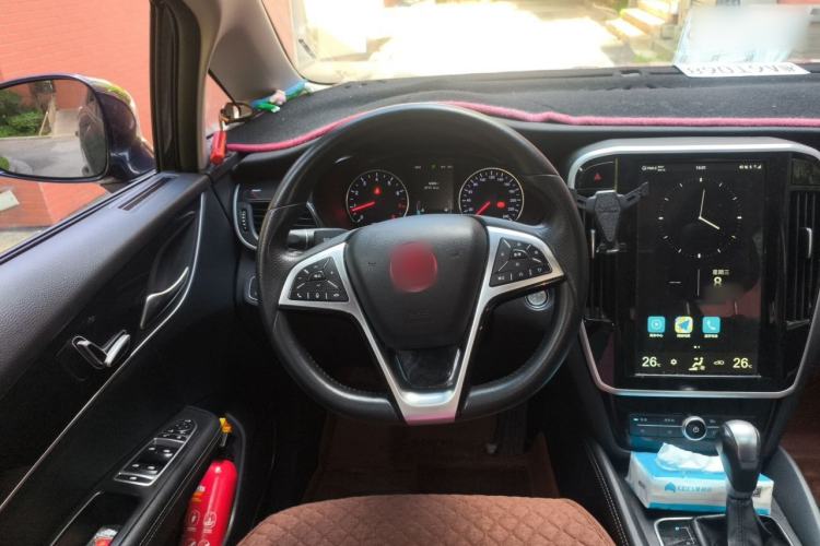 Used BYD Song MAX 2017 1.5T Automatic Smart Connect Prestige 7-Seater Steering Wheel