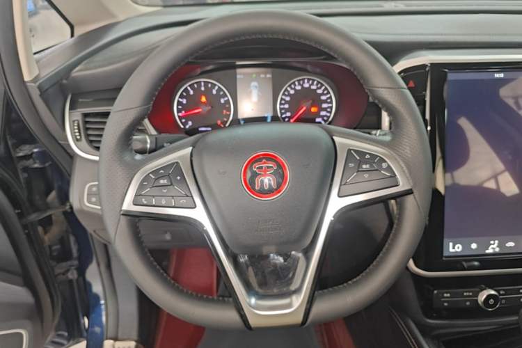Used BYD Song MAX 2017 1.5T Automatic Smart Connect Luxury 7-Seater Steering Wheel