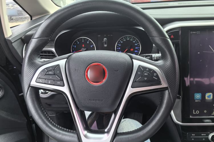 Used BYD Song MAX 2017 1.5T Automatic Smart Connect Elite 7-Seater Steering Wheel