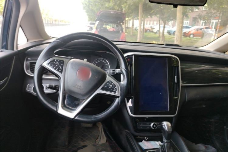 Used BYD Song MAX 2017 1.5T Automatic Smart Connect Elite 7-Seater Steering Wheel