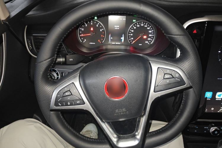 Used BYD Song MAX 2017 1.5T Automatic Smart Connect Elite 7-Seater Steering Wheel