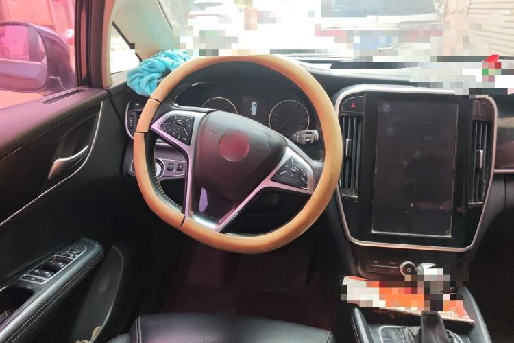 Used BYD Song MAX 2017 1.5T Automatic Smart Connect Luxury 7-Seater Steering Wheel