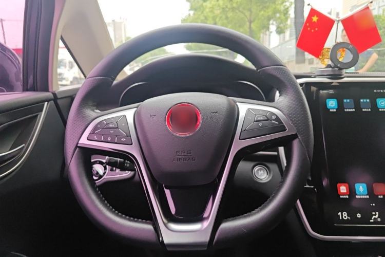 Used BYD Song MAX 2017 1.5T Automatic Smart Connect Elite 7-Seater Steering Wheel