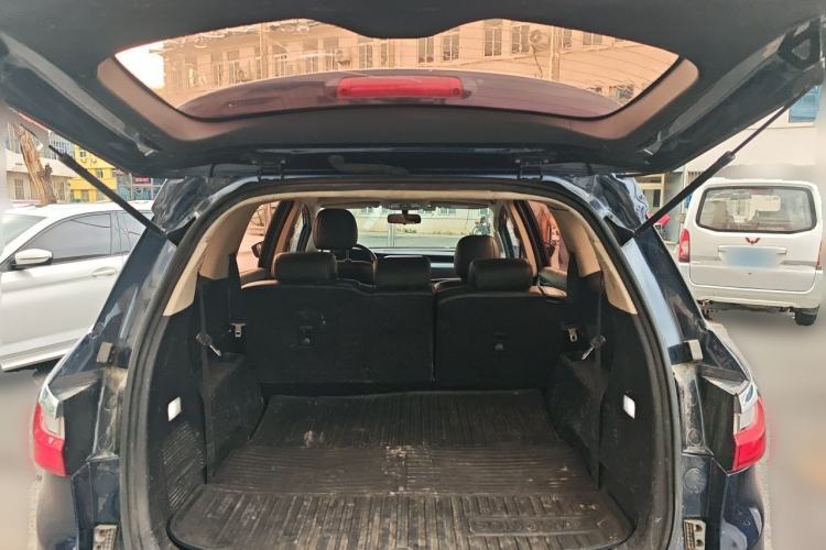 Used BYD Song MAX 2017 1.5T Automatic Smart Connect Elite 7-Seater Trunk