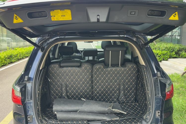 Used BYD Song MAX 2017 1.5T Automatic Smart Connect Prestige 7-Seater Trunk