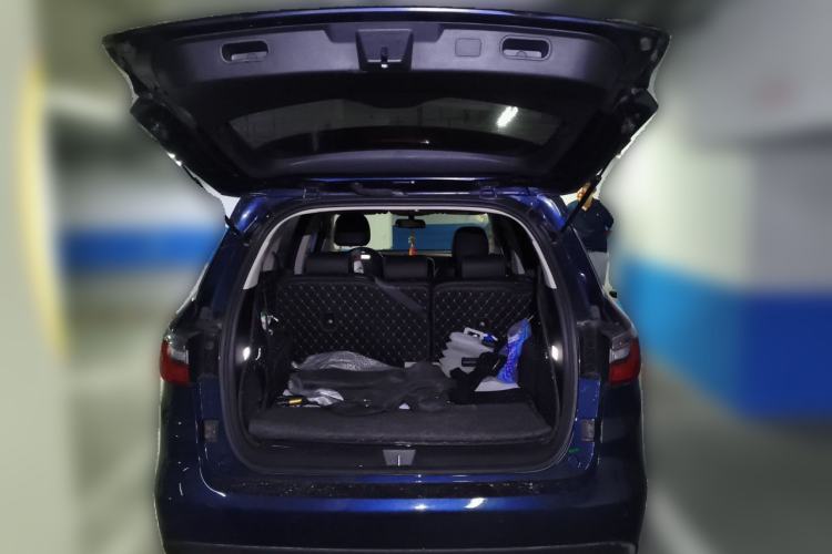 Used BYD Song MAX 2017 1.5T Automatic Smart Connect Prestige 7-Seater Trunk