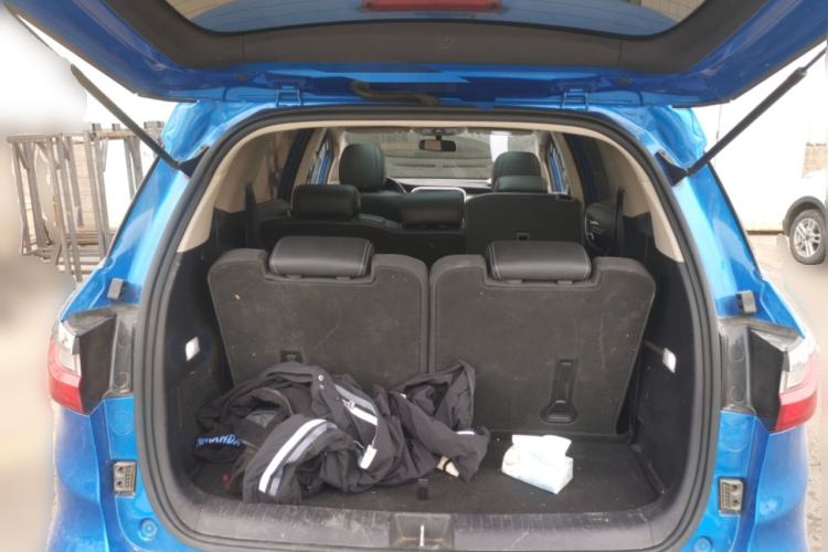 Used BYD Song MAX 2017 1.5T Automatic Smart Connect Elite 7-Seater Trunk