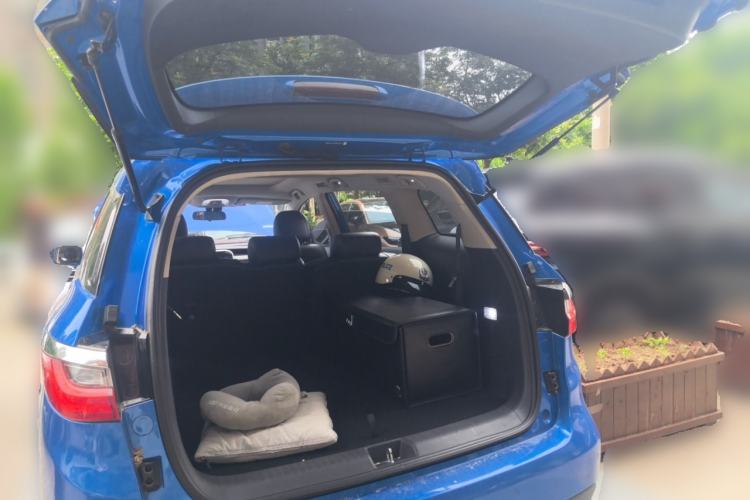 Used BYD Song MAX 2017 1.5T Automatic Smart Connect Elite 7-Seater Trunk