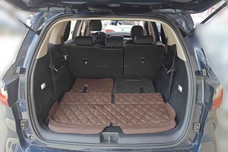 Used BYD Song MAX 2017 1.5T Automatic Smart Connect Elite 7-Seater Trunk