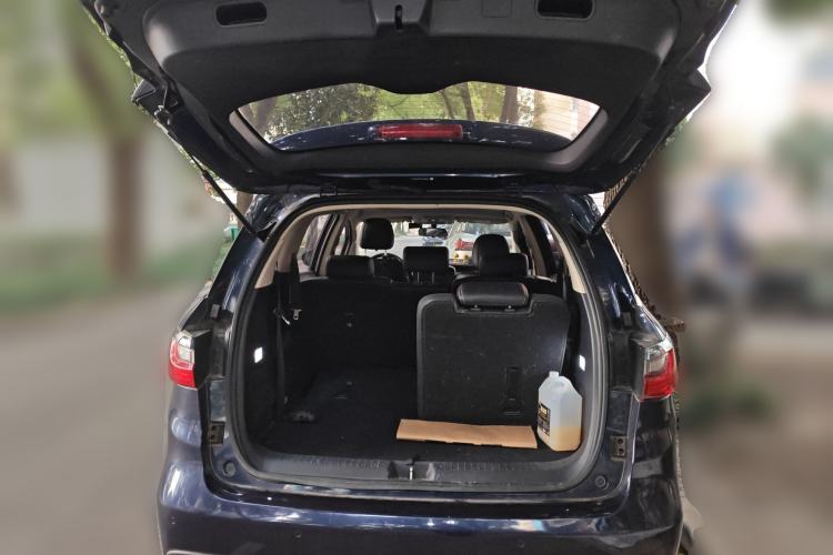 Used BYD Song MAX 2017 1.5T Automatic Smart Connect Prestige 7-Seater Trunk