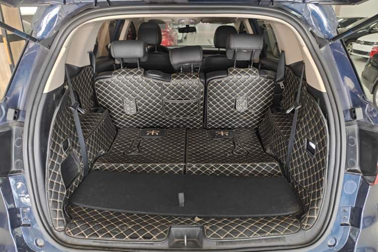 Used BYD Song MAX 2017 1.5T Automatic Smart Connect Luxury 7-Seater Trunk