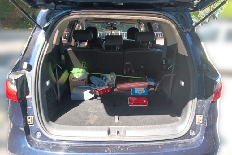 Used BYD Song MAX 2017 1.5T Automatic Smart Connect Prestige 7-Seater Trunk