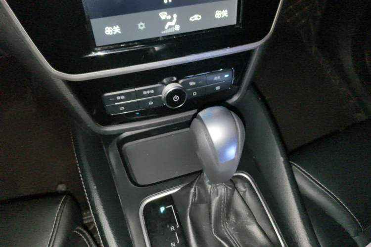Used BYD Song MAX 2017 1.5T Automatic Smart Connect Elite 7-Seater Vehicle Key
