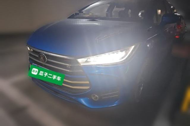 BYD Song MAX 2017 1.5T Automatic Smart Connect Elite 7-Seater مستعملة