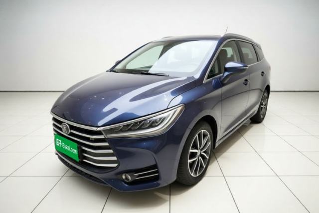 Ojetý BYD Song MAX 2017 1.5T Automatic Smart Connect Prestige 7-Seater